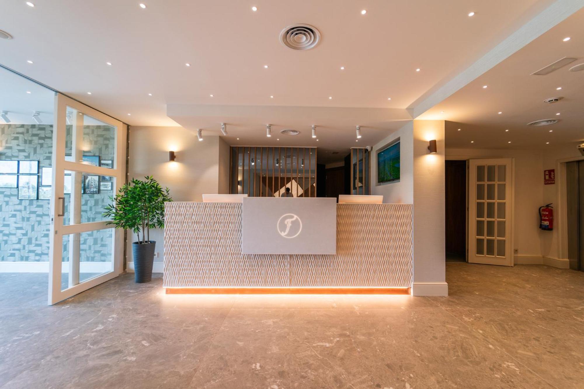 Felix Hotel Valls Εξωτερικό φωτογραφία